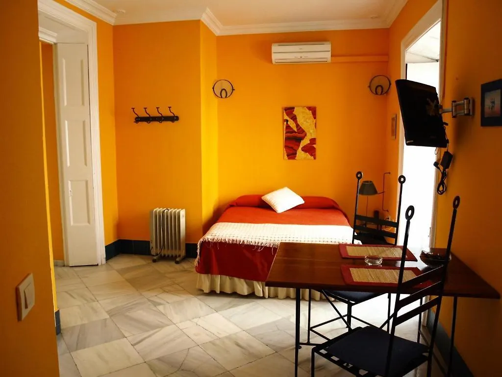 La Casa Amarilla Hotel Tarifa